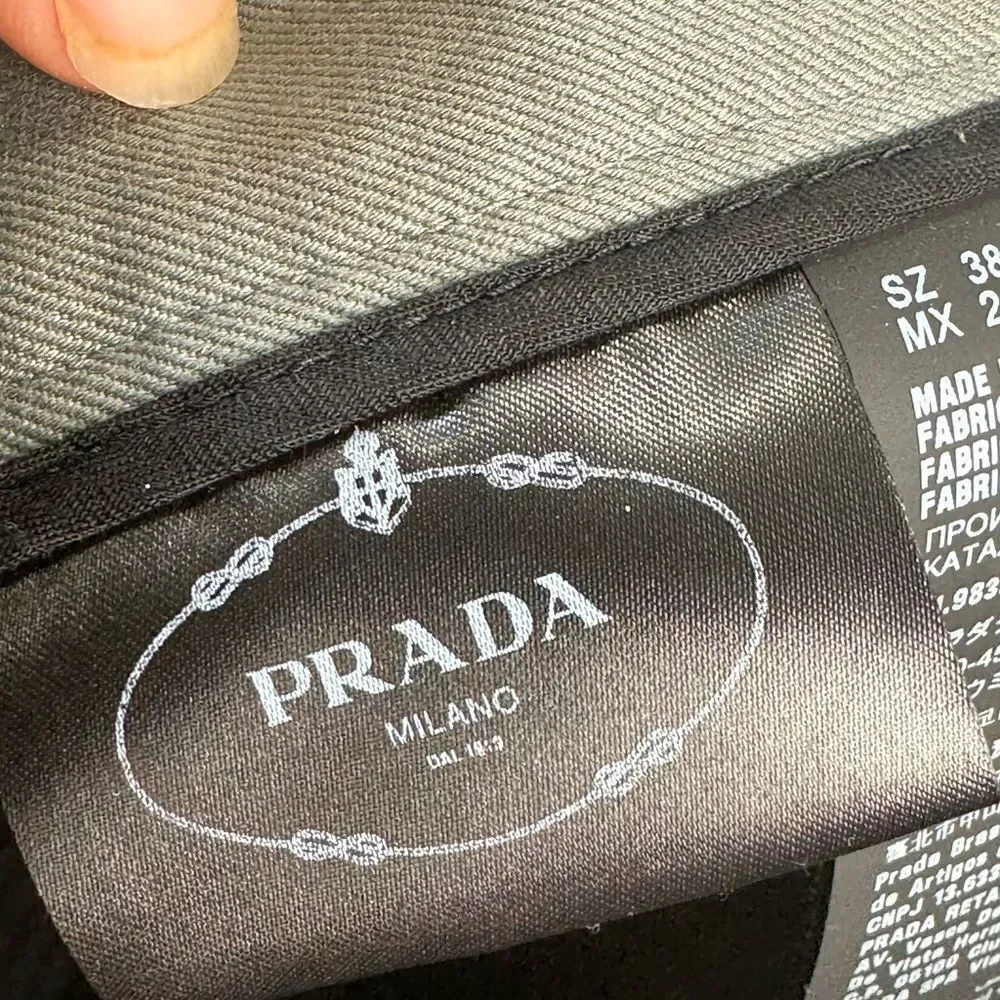 Prada $1980 Runway Embroidered Drill Shorts 38